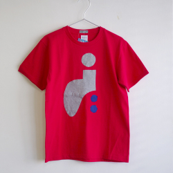 アートなTシャツ class=