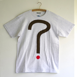 アートなTシャツ class=