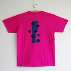 アートなTシャツ class=