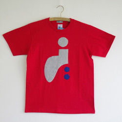 アートなTシャツ class=
