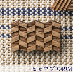 身につけるたびやさしくなれるアクセサリー/木cth