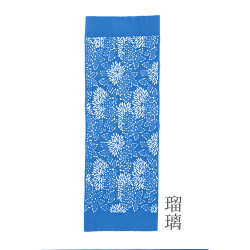 型染めの手ぬぐい<むじな菊牡丹>/作り手 山内武志さん(山内染色工房/アトリエぬいや)