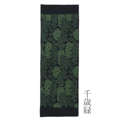 型染めの手ぬぐい<むじな菊牡丹>/作り手 山内武志さん(山内染色工房/アトリエぬいや)