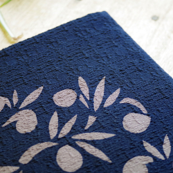 山内武志 椅子敷き