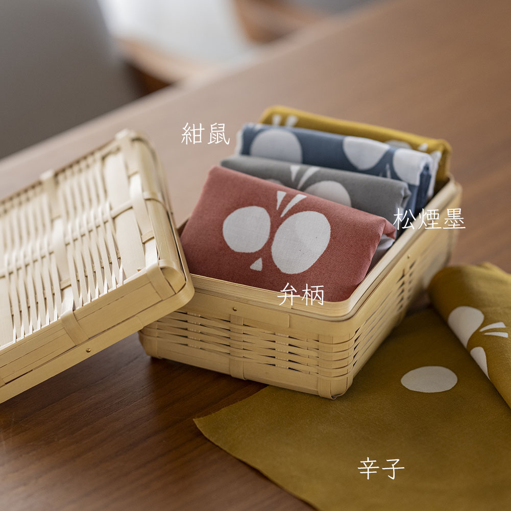 型染めの手ぬぐい＜てふてふ＞